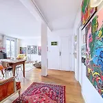 Charming Apartment Near Batignolles